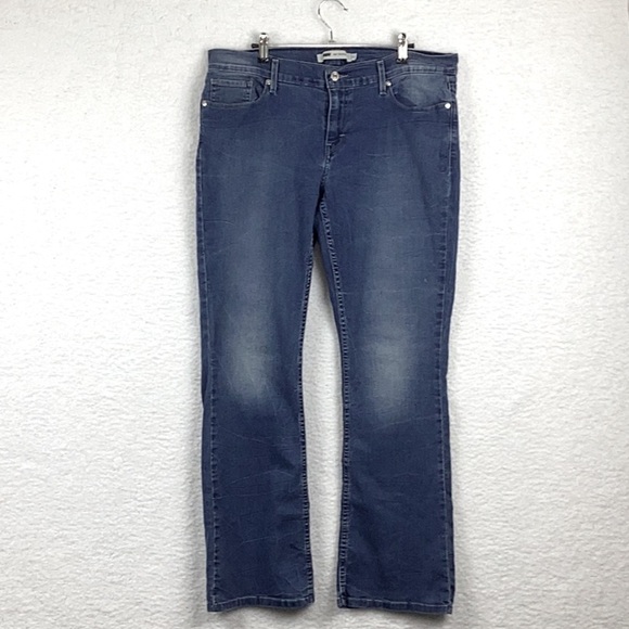 Levi’s Woman’s Size 15 Bootcut Jeans. - Picture 1 of 13